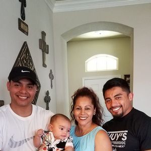 Meet your Posher, Adriana